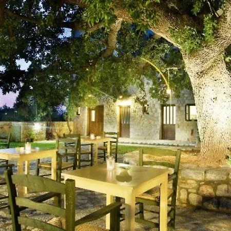 Vlyhada Guest house Pyrgos Dirou